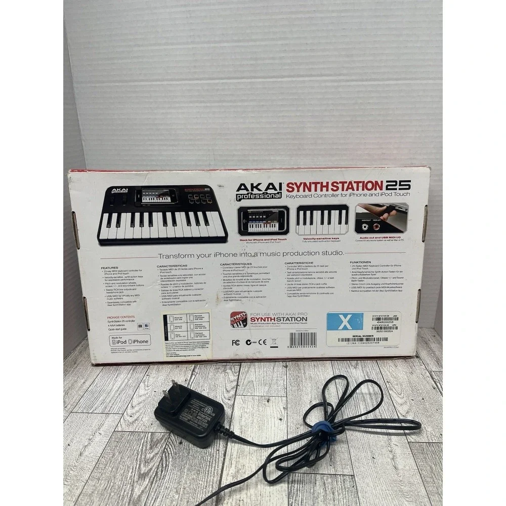 Akai Professional Synth Station 25 for iPhone and iPad MIDI controller 25 key